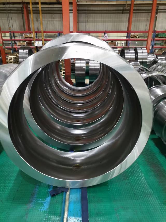 雄厚, 专业生产水泥厂立磨轴承 轴承型号齐全 370696 370692 370684